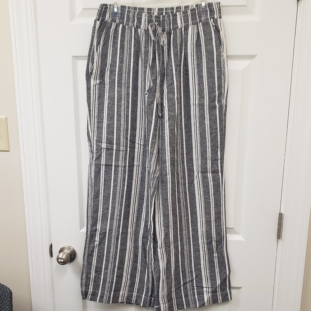 Black Denim & White Stripped, Linen, Pull on, elastic waist, wide leg, pants, L